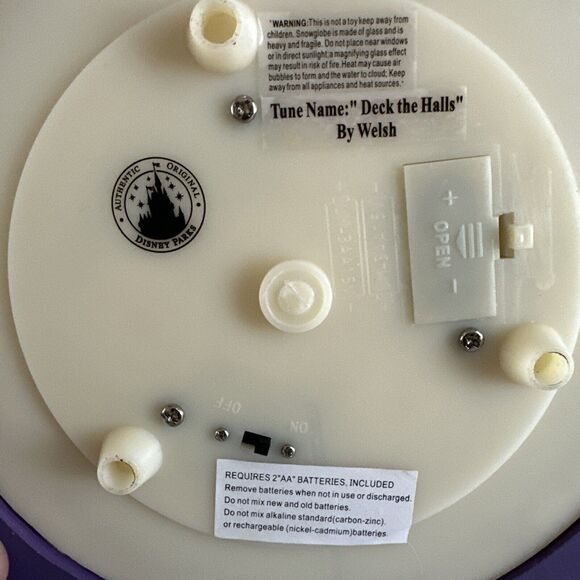 Disneyland Deck the halls snow globe With Running Train Rare retired W/Box - Picture 8 of 8